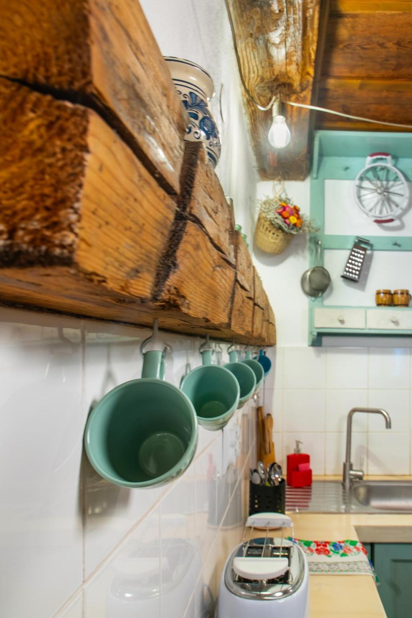 Bike House - 250-Year-Old Restored House In A Quiet Area ブラショフ エクステリア 写真
