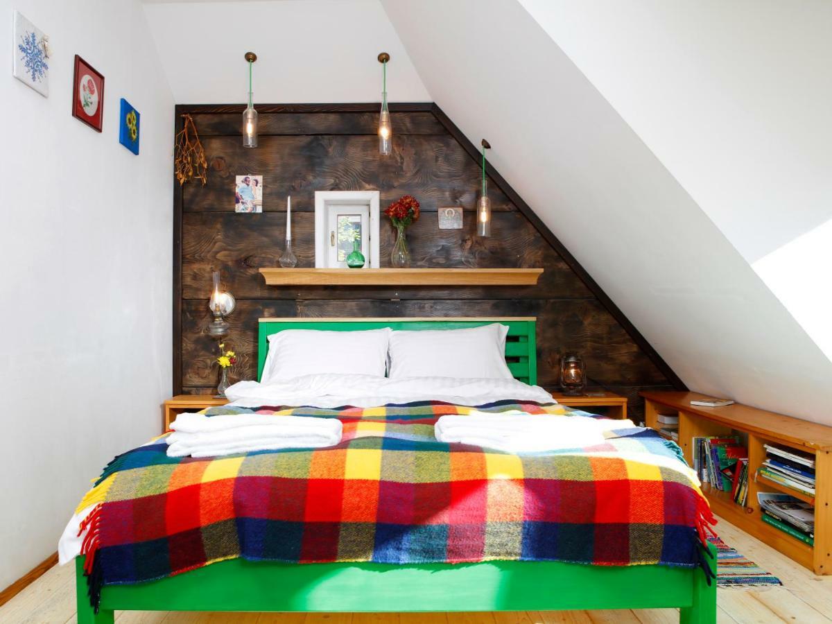 Bike House - 250-Year-Old Restored House In A Quiet Area ブラショフ エクステリア 写真